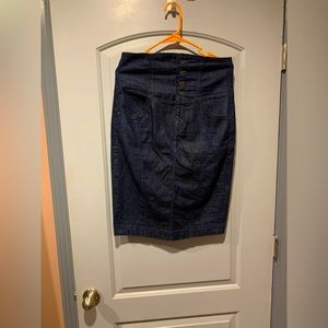 Denim Skirt High Waist or Snatched Waist😉